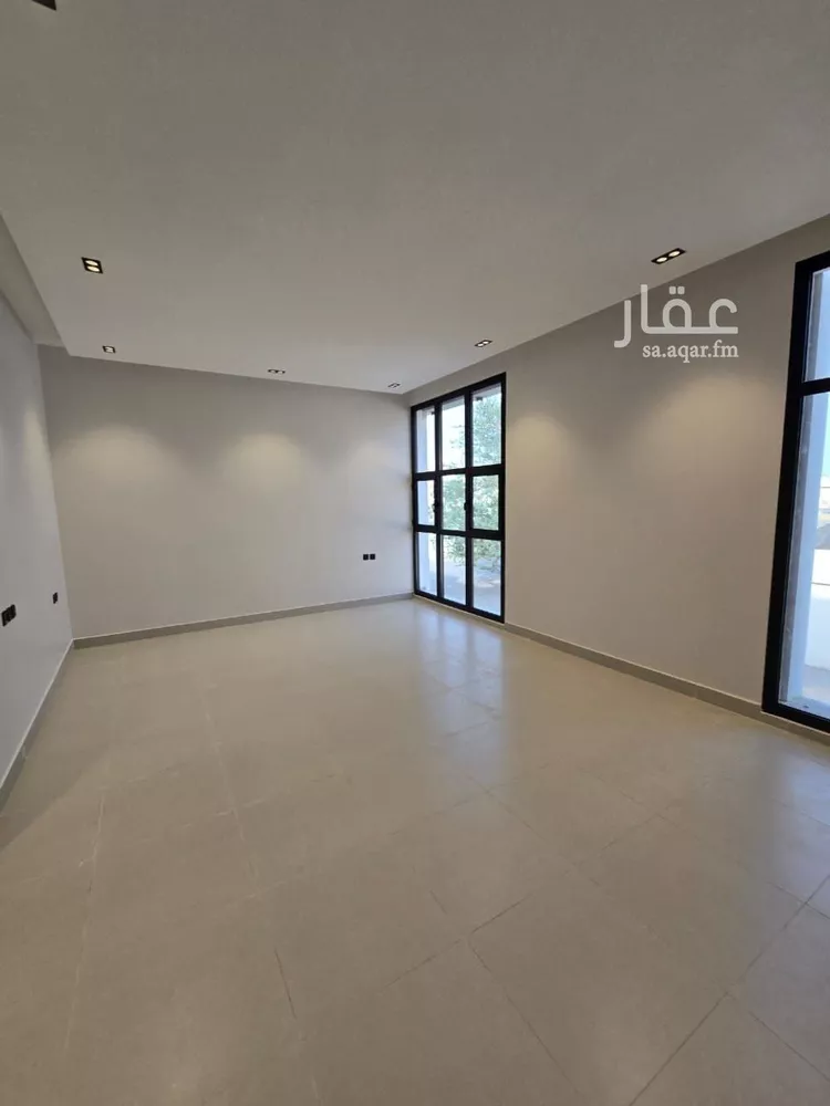 فيلا للبيع في شارع ابي جعفر بن ابي زيد, حي الخليج, مدينة الرياض, منطقة الرياض صورة 2