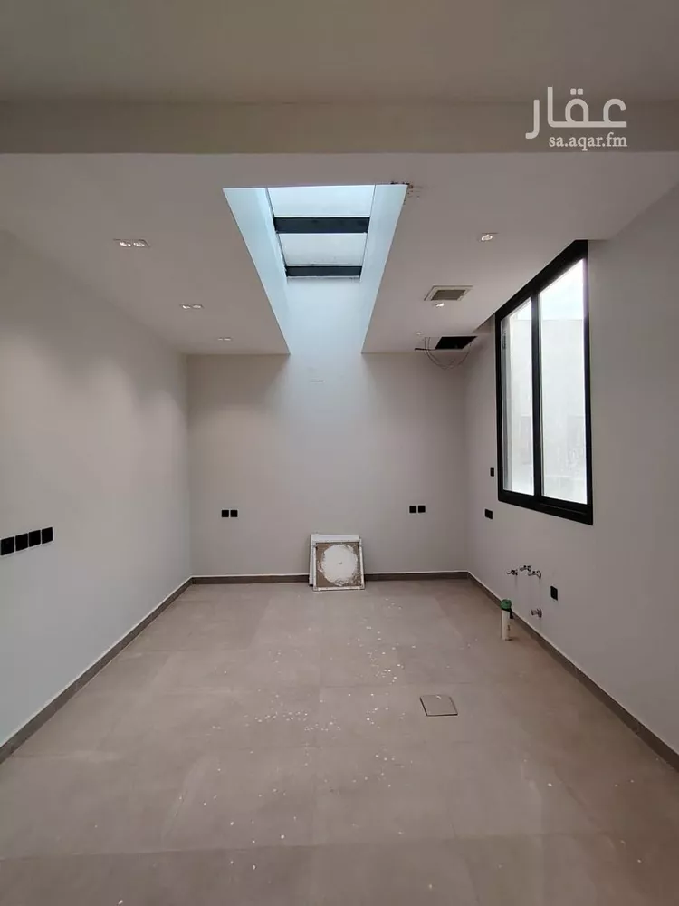 دور للبيع في شارع رقم 299, حي المونسية, مدينة الرياض, منطقة الرياض صورة 3