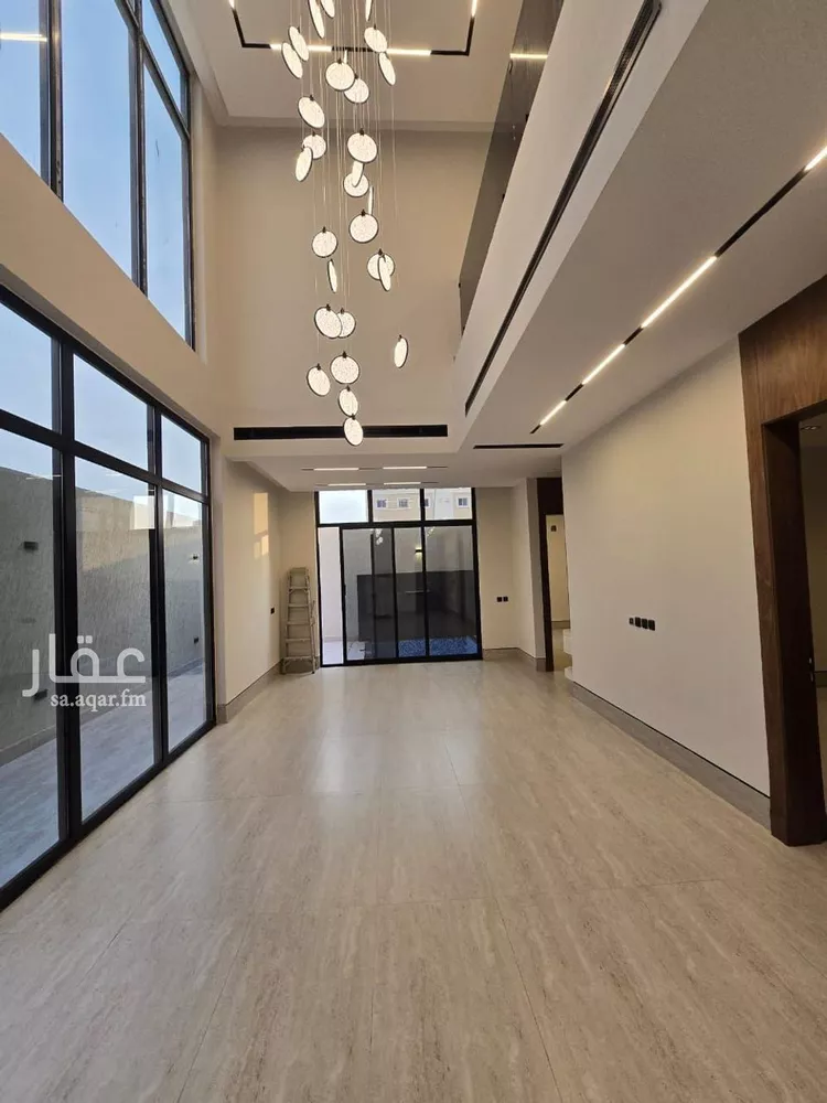 فيلا للبيع في شارع أبي زيد القيرواني, حي العارض, مدينة الرياض, منطقة الرياض