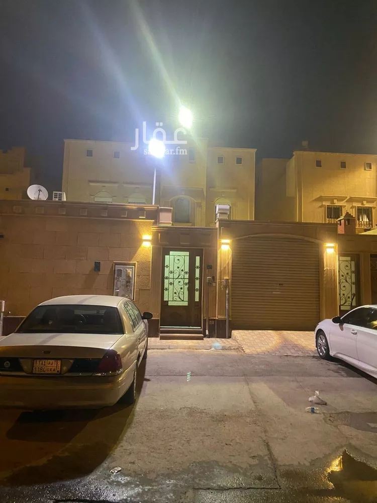فيلا للبيع في شارع المقاماتي, حي إشبيلية, مدينة الرياض, منطقة الرياض