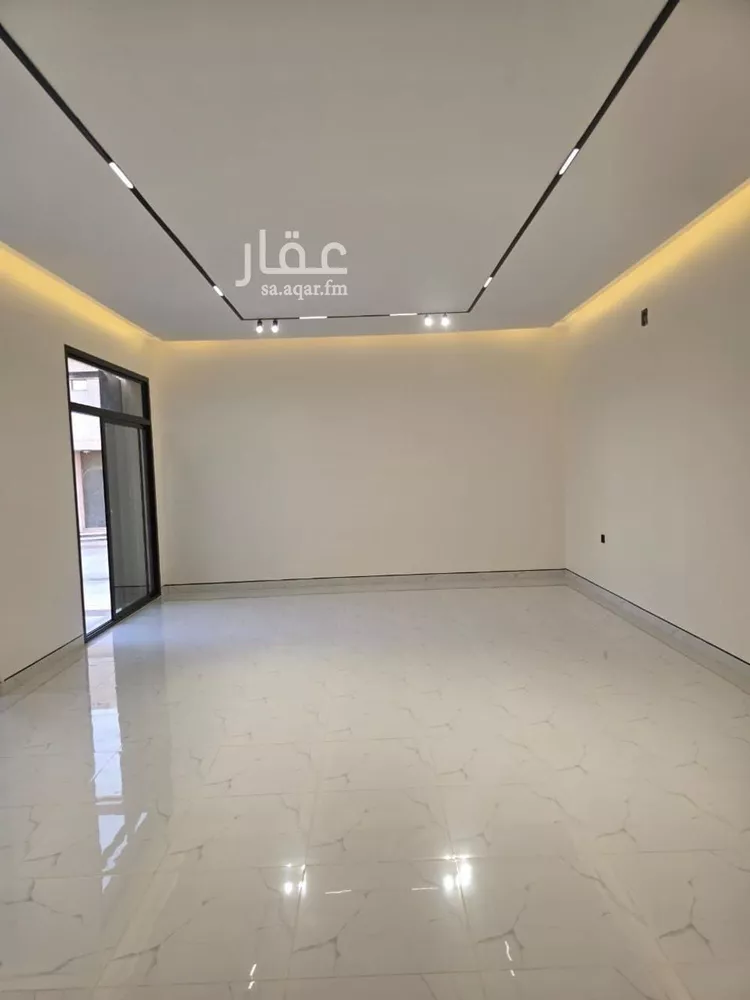 فيلا للبيع في شارع عبدالعزيز البواردي, حي الخليج, مدينة الرياض, منطقة الرياض صورة 2