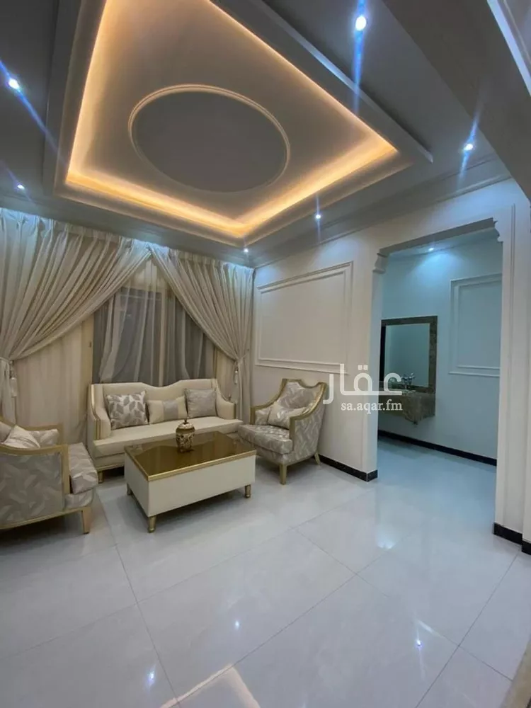 فيلا للبيع في شارع عبيد بن رافع, حي الرمال, مدينة الرياض, منطقة الرياض صورة 2