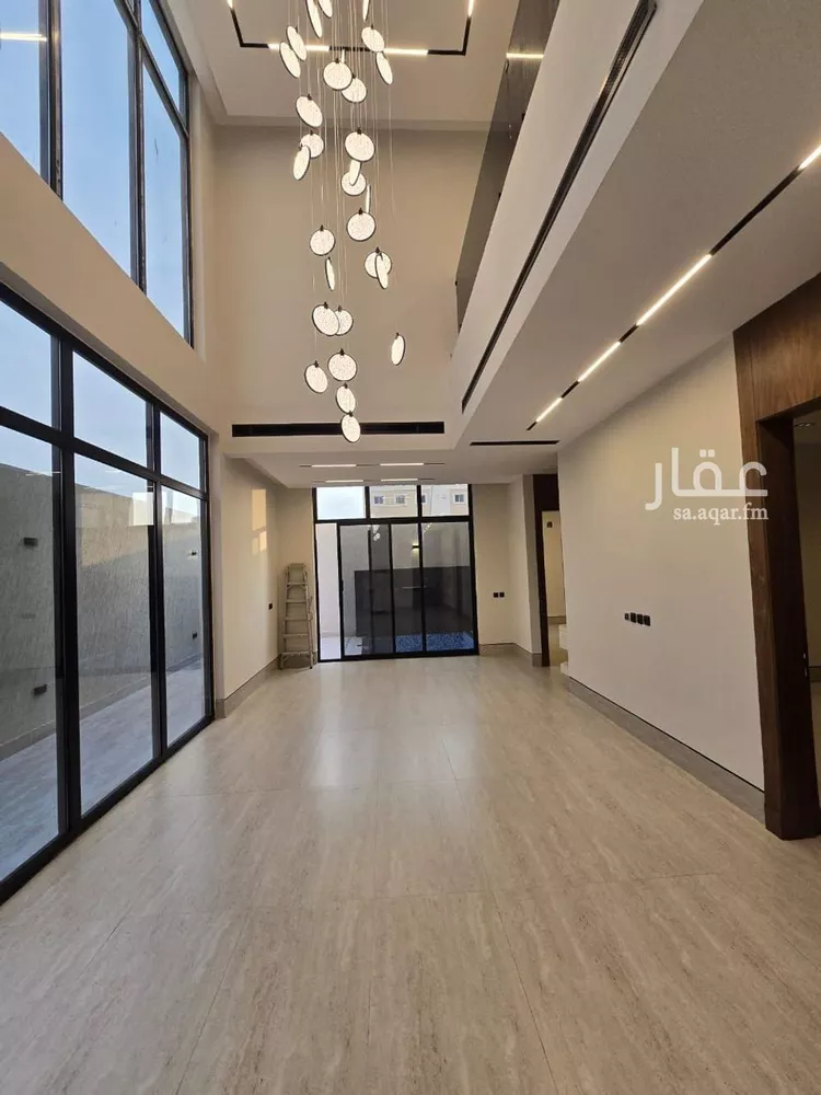 فيلا للبيع في شارع عثمان بن عمر, حي العارض, مدينة الرياض, منطقة الرياض صورة 2