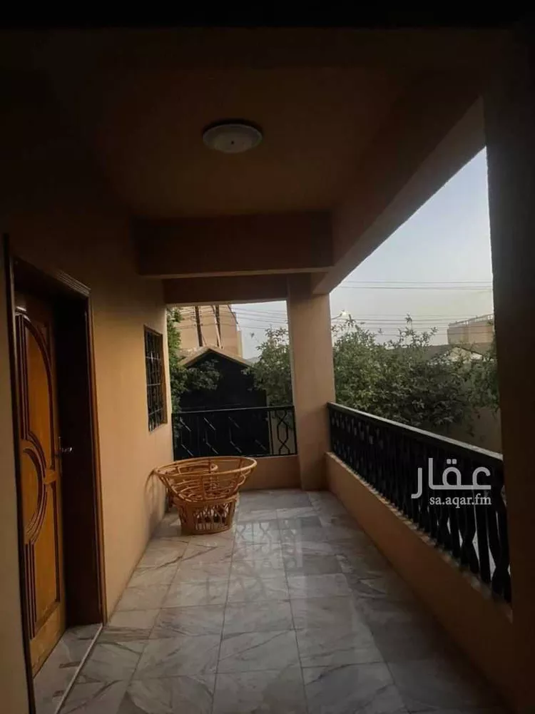 فيلا للبيع في شارع شارع الهواري, حي القري, مدينة ابها, منطقة عسير صورة 2