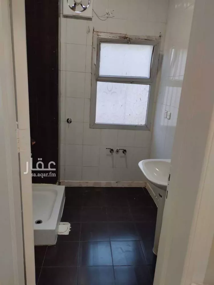 شقة للإيجار في شارع عبدالله ابن زيد الجرمى ، حي الجمعة ، المدينة المنورة ، منطقة المدينة المنورة صورة 2