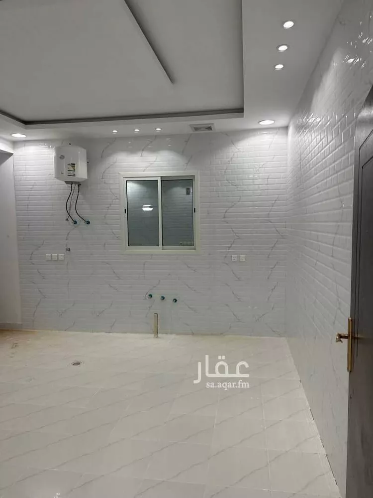 دور للبيع في شارع 24626808, حي الورود, مدينة عفيف, منطقة الرياض صورة 2