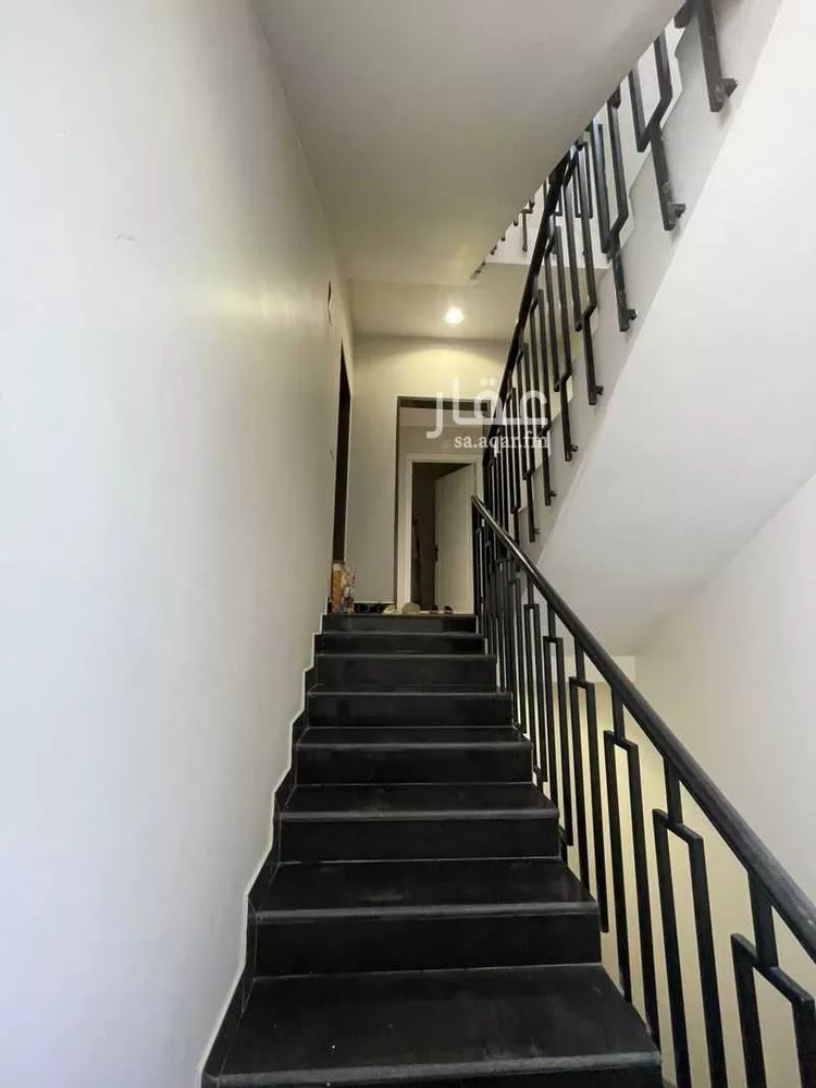 دور للبيع في شارع إبراهيم بن جميعة, حي الشفاء, مدينة الرياض, منطقة الرياض صورة 4