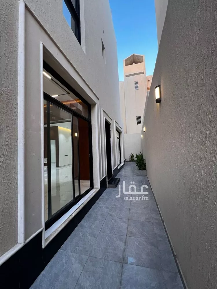 فيلا للبيع في شارع أبي طالب الكرخي, حي الخليج, مدينة الرياض, منطقة الرياض صورة 5