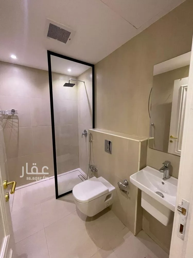 شقة للبيع في شارع شارع عبد اللطيف بن عبدالملك ال الشيخ , حي الملقا, مدينة الرياض, منطقة الرياض صورة 2
