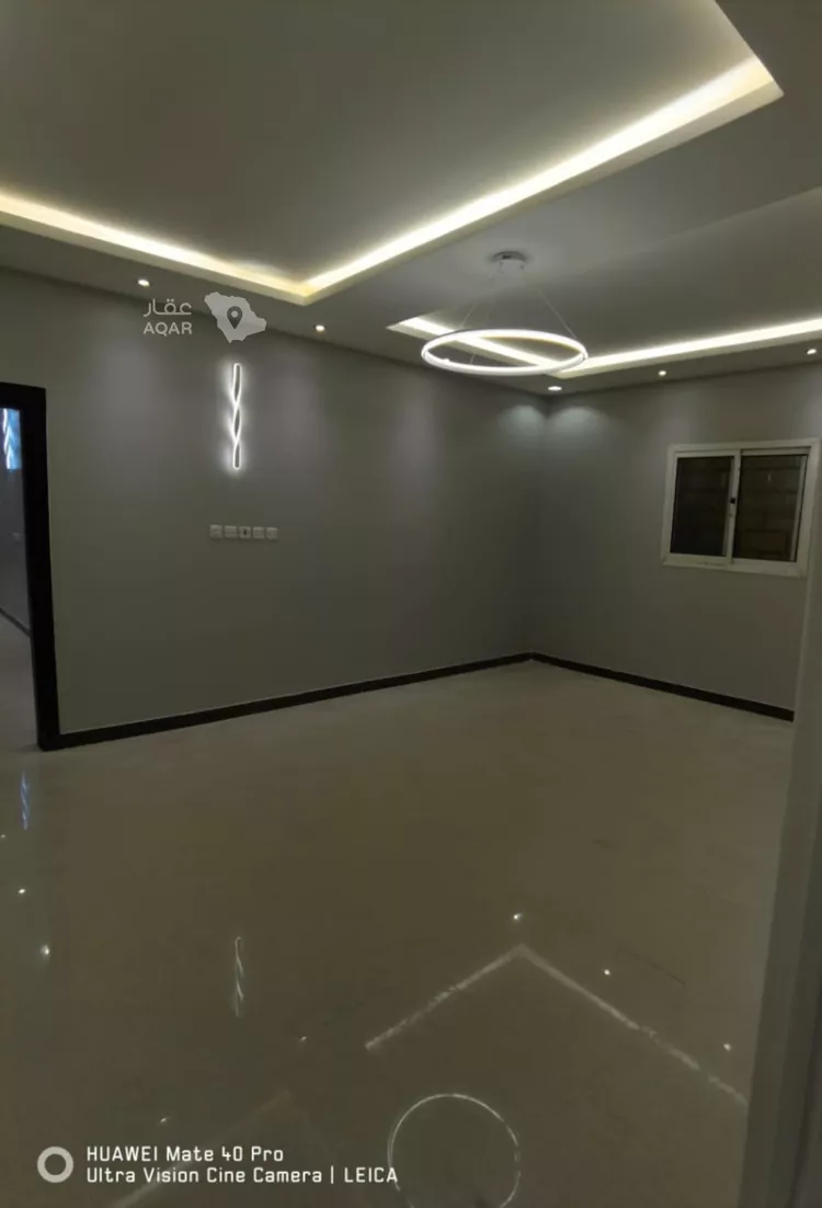 فيلا للبيع في شارع عبدالعزيز الأحيدب, حي الرمال, مدينة الرياض, منطقة الرياض