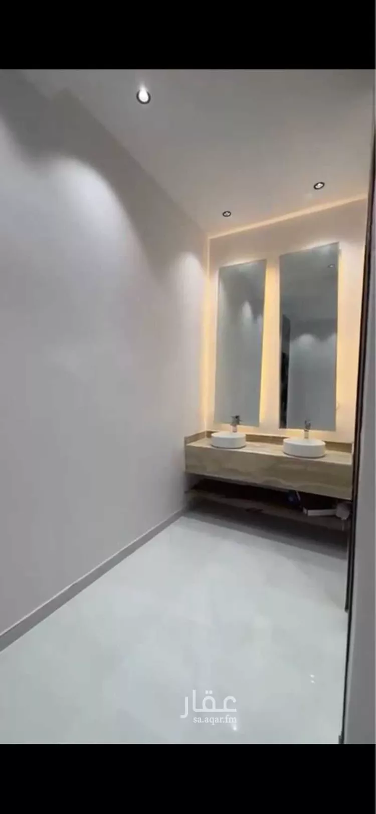 Floor for Rent in Riyadh Al Janadriyah صورة 3