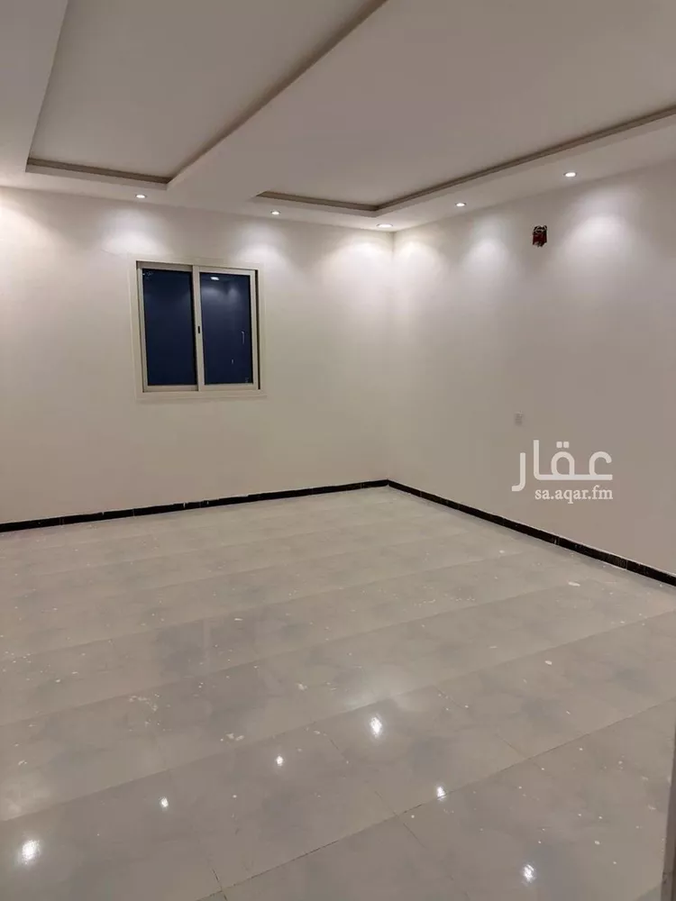 فيلا للإيجار في شارع الحضرة, حي طويق, مدينة الرياض, منطقة الرياض
