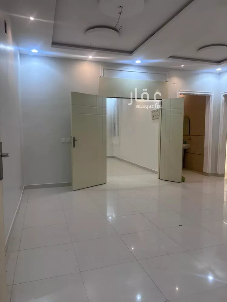 فيلا للإيجار في شارع الحضرة, حي طويق, مدينة الرياض, منطقة الرياض صورة 4