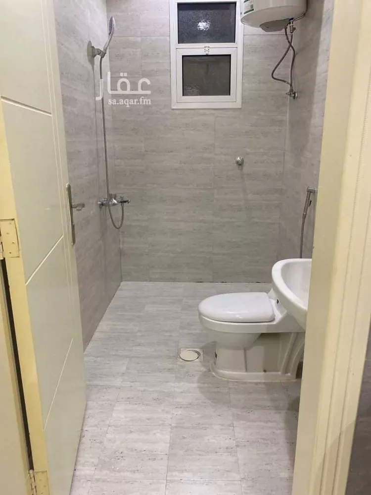 Floor for Sale in Riyadh Okaz صورة 5