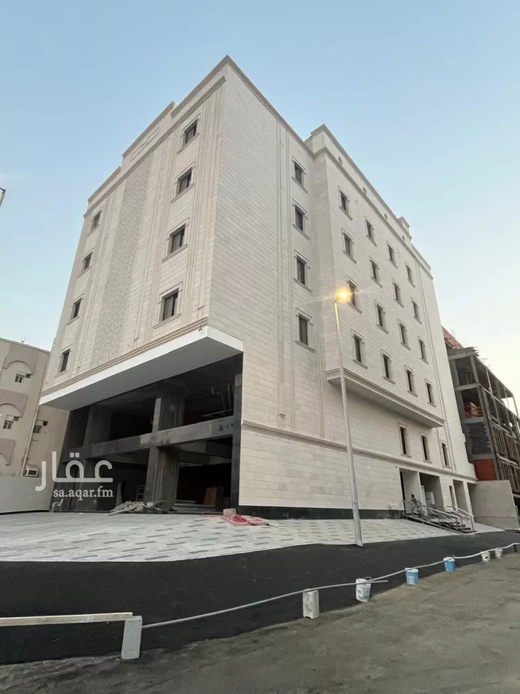 محل للإيجار في شارع حمد الجاسر, حي الروضة, مدينة جدة, منطقة مكة المكرمة صورة 2