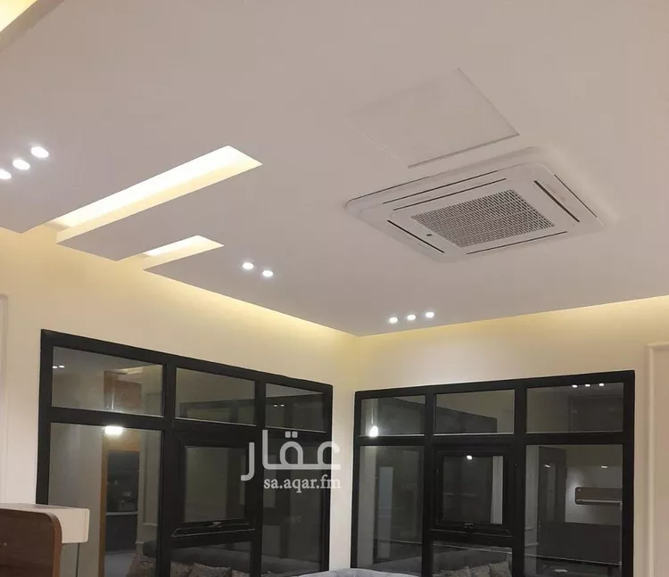 فيلا للبيع في شارع رقم 551, حي النرجس, مدينة الرياض, منطقة الرياض 1 صورة