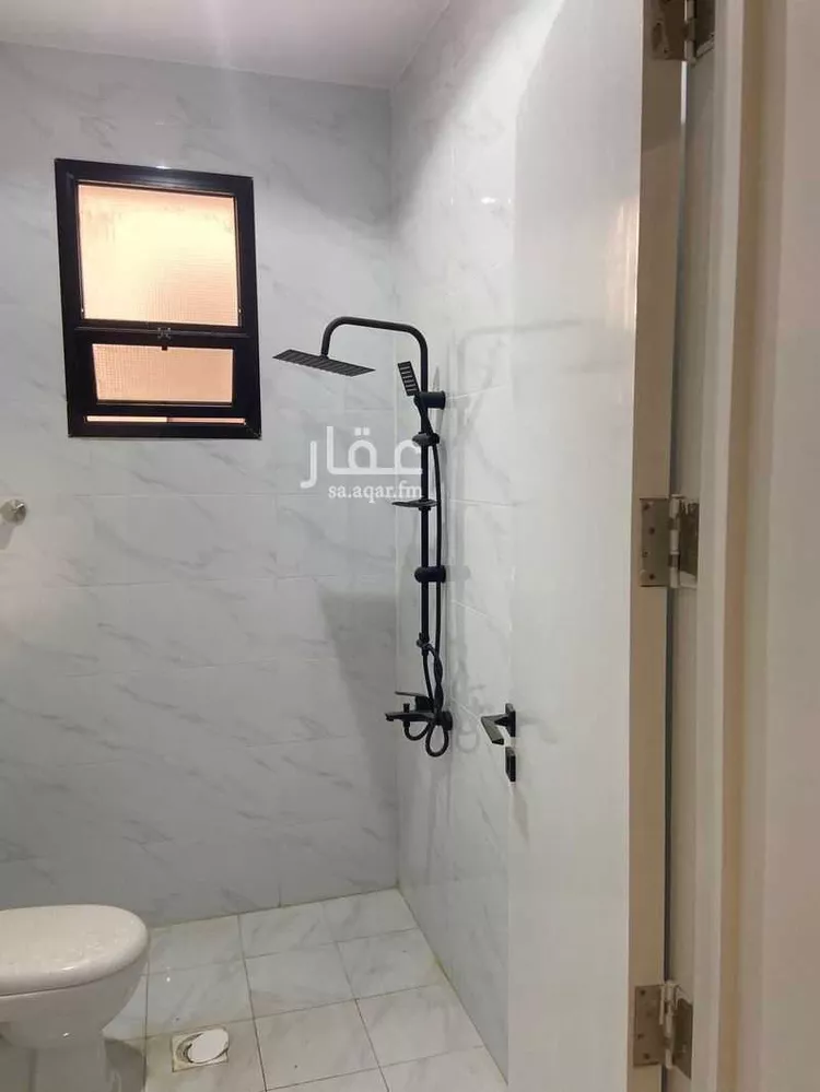 شقة للبيع في شارع احمد محمد جمال , حي البيان, مدينة الرياض, منطقة الرياض صورة 3