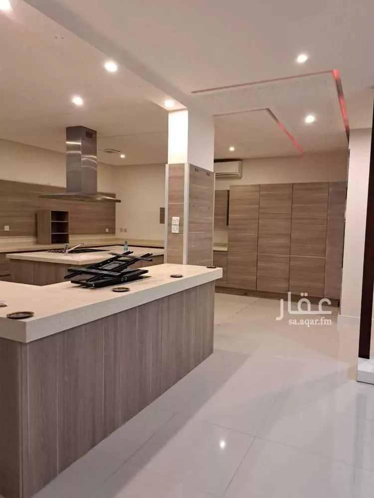 فيلا للإيجار في شارع القاضي, حي الملك فهد, مدينة الرياض, منطقة الرياض صورة 4