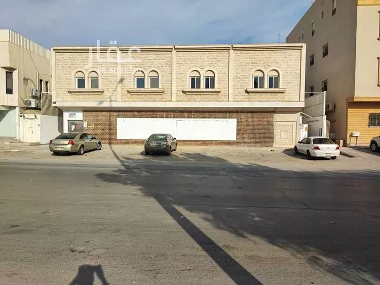 محل للإيجار في شارع الشيخ عبدالله العنقري ، حي الملك سلمان ، الرياض ، منطقة الرياض