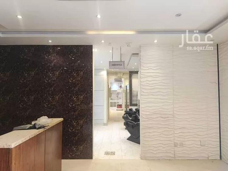 محل للإيجار في شارع الشيخ عبدالله العنقري ، حي الملك سلمان ، الرياض ، منطقة الرياض صورة 3