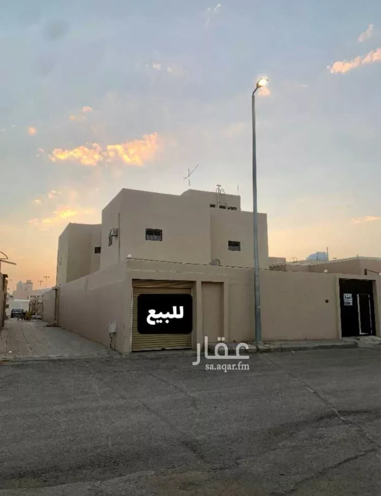 فيلا للبيع في شارع جابر الخزرجي, حي المطار, مدينة الرس, منطقة القصيم صورة 2