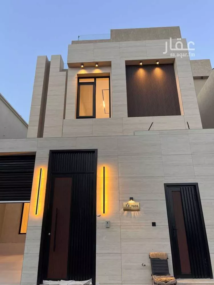 فيلا للبيع في شارع إسحاق الأزرق, حي الشراع, مدينة جدة, منطقة مكة المكرمة 1 صورة