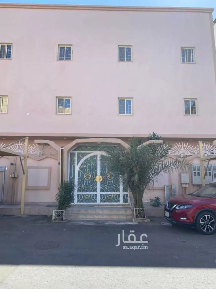 Building for Sale in Medina Ash Shuraybat