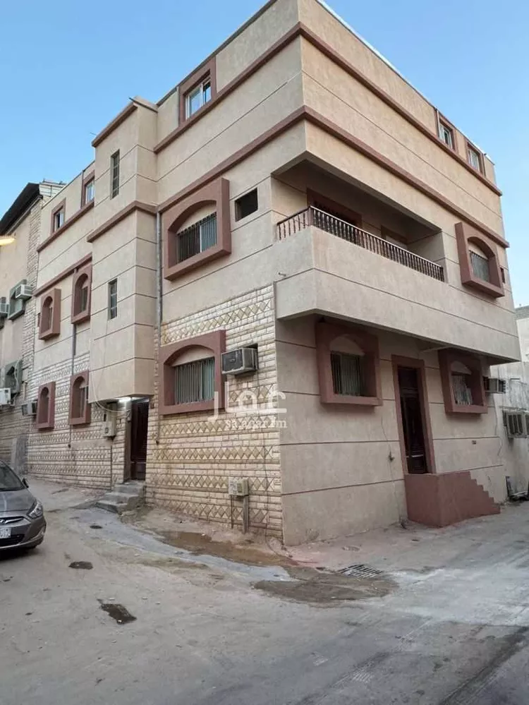 عمارة للبيع في شارع ابن كريز, حي غبيرا, مدينة الرياض, منطقة الرياض صورة 4