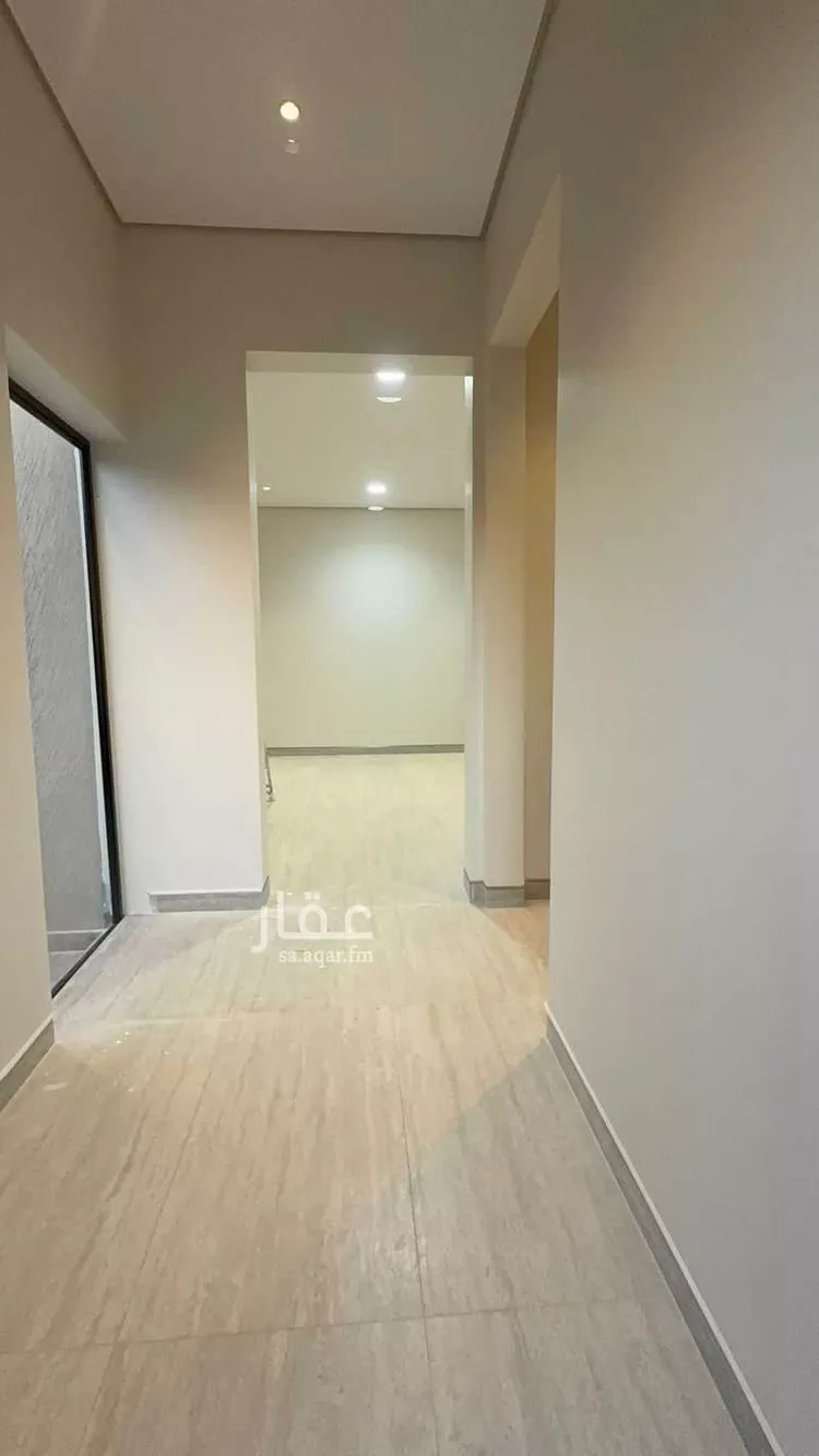 فيلا للبيع في شارع زين الدين بن نعمة, حي المصيف, مدينة عنيزة, منطقة القصيم صورة 5