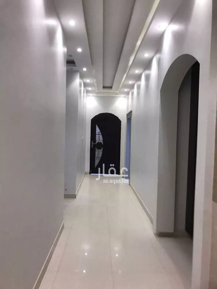 Floor for Rent in Riyadh Tuwaiq 11