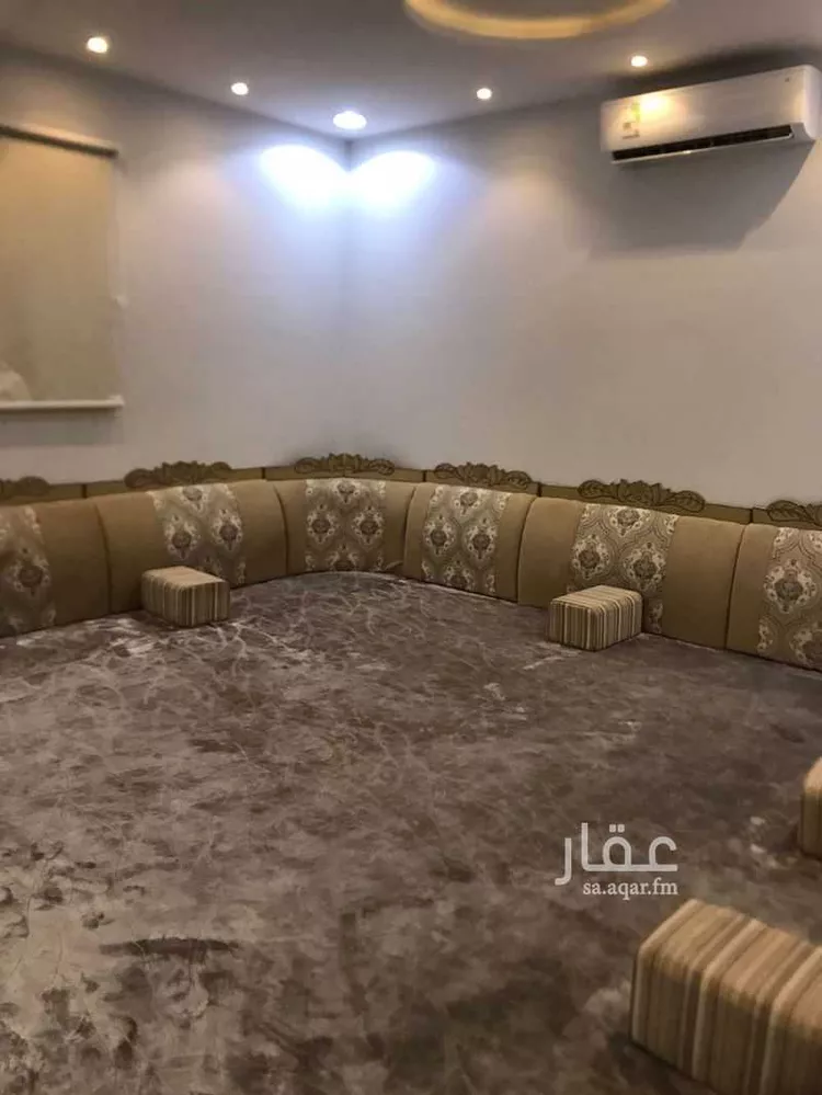 Floor for Rent in Riyadh Tuwaiq 12