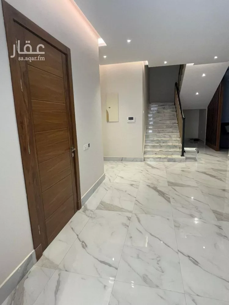 فيلا للبيع في شارع أبي طالب عبدالجبار, حي العوالي, مدينة الرياض, منطقة الرياض صورة 5