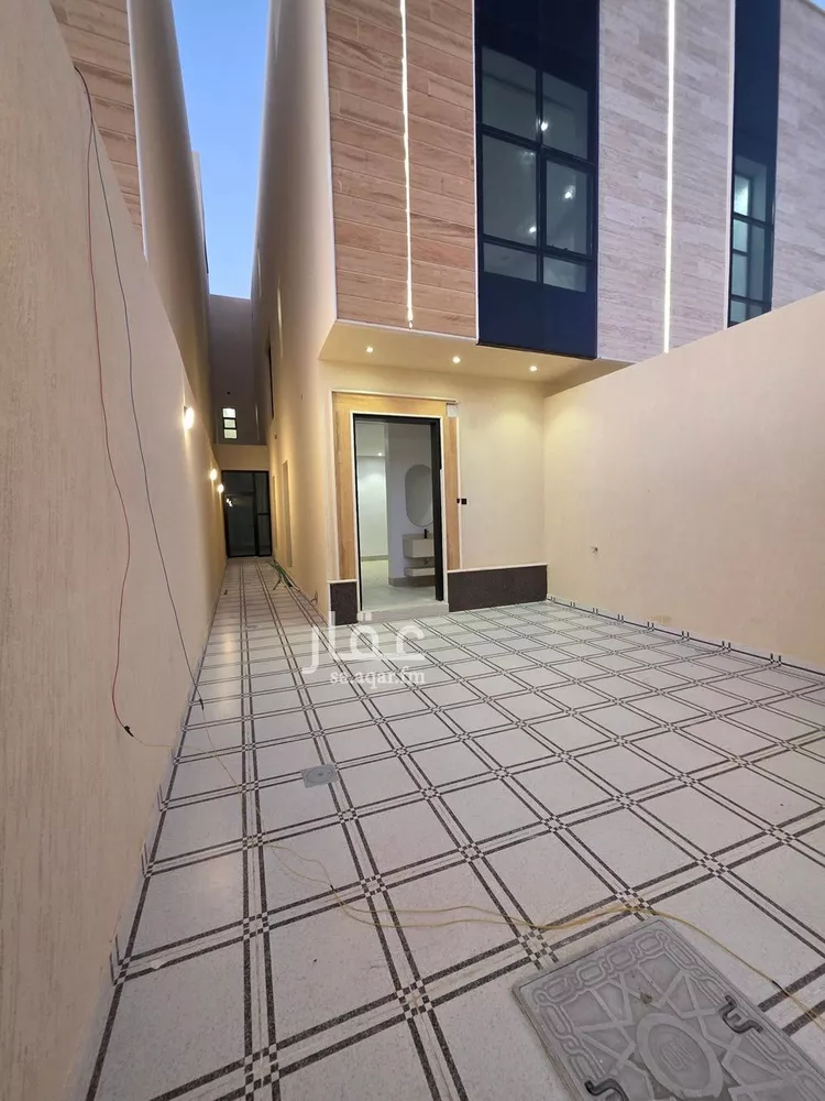 دور للبيع في شارع سليمان عبدالرحمن قاضي, حي العوالي, مدينة الرياض, منطقة الرياض صورة 3