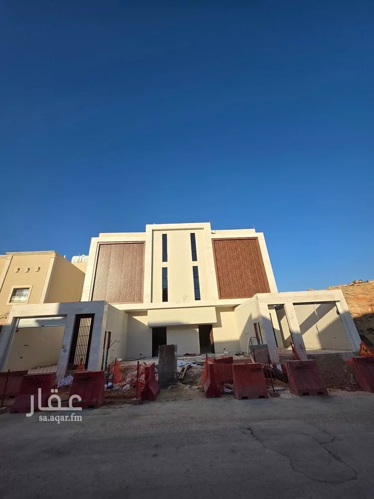 دور للبيع في شارع المطرفي, حي الحزم, مدينة الرياض, منطقة الرياض صورة 3