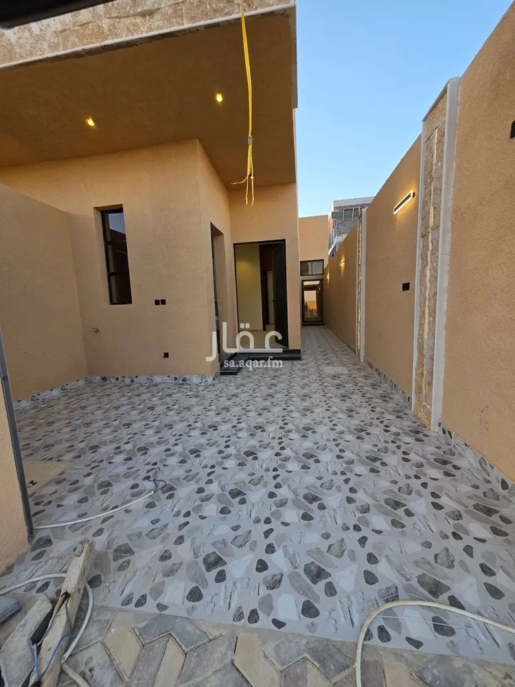دور للبيع في شارع علي بن وهاس, حي طويق, مدينة الرياض, منطقة الرياض 16
