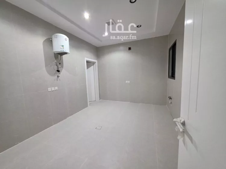 فيلا للبيع في شارع ست المعالي الحربية, حي العريجاء الغربي, مدينة الرياض, منطقة الرياض 10