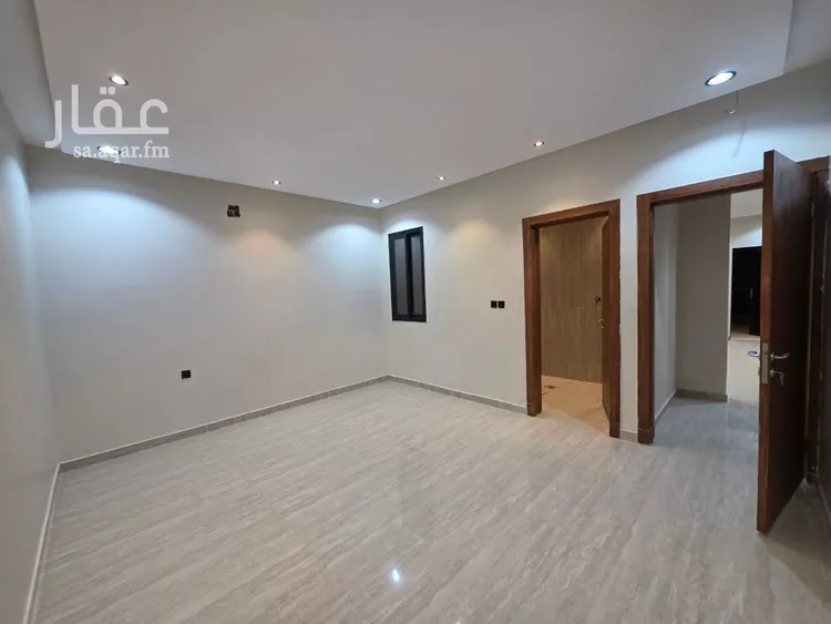 دور للبيع في شارع أحمد محمد جمال, حي طويق, مدينة الرياض, منطقة الرياض 7