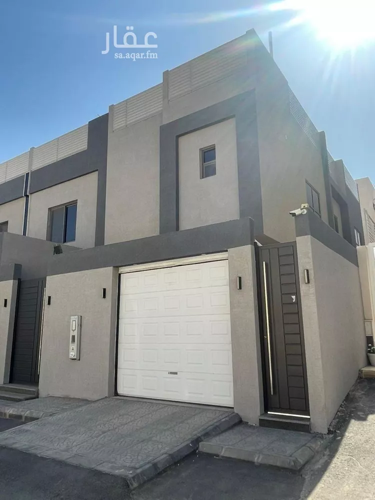 فيلا للبيع في شارع أبي طالب عبدالجبار, حي العوالي, مدينة الرياض, منطقة الرياض