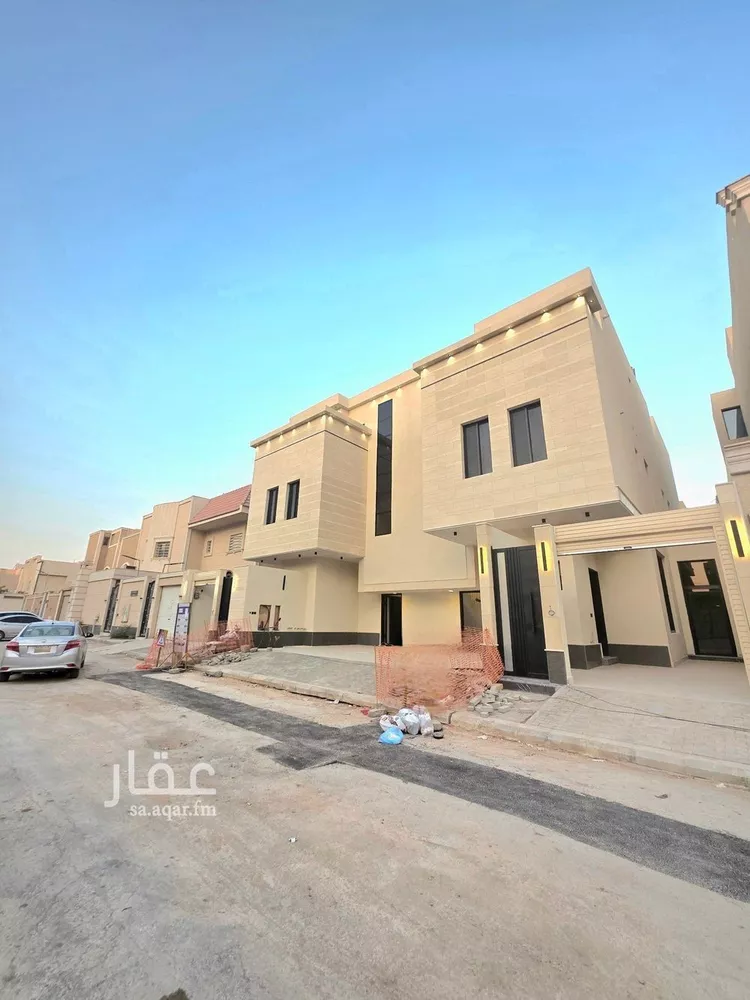 دور للبيع في شارع أحمد بن محمد الصباحي, حي العوالي, مدينة الرياض, منطقة الرياض