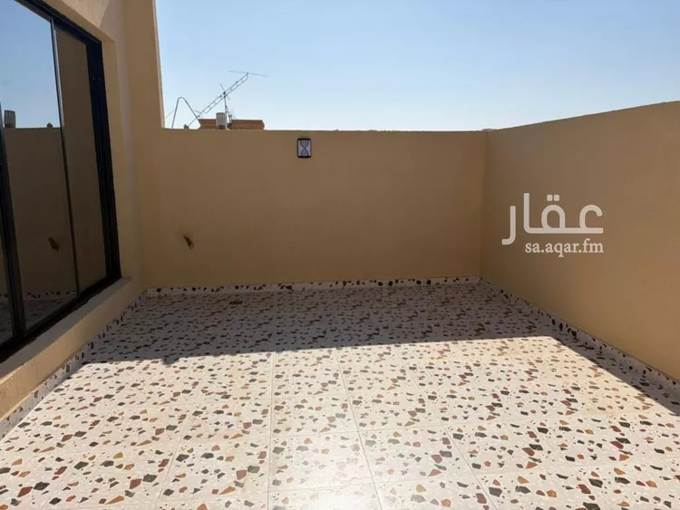 فيلا للبيع في شارع أبي السريع, حي العريجاء الأوسط, مدينة الرياض, منطقة الرياض صورة 4