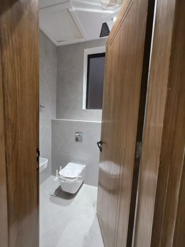 دور للبيع في شارع محمد بن جميع, حي طويق, مدينة الرياض, منطقة الرياض صورة 5