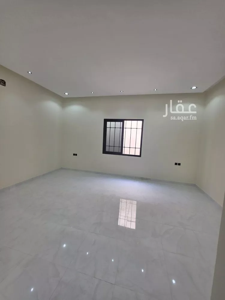 دور للبيع في شارع زايد السبيعي, حي بدر, مدينة الرياض, منطقة الرياض صورة 3