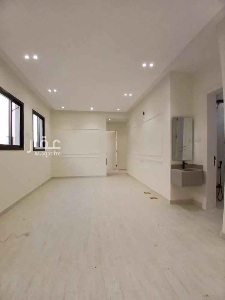 Floor for Sale in Riyadh Dahiat Namar 30