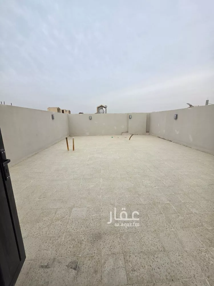 Floor for Sale in Riyadh Tuwaiq 23