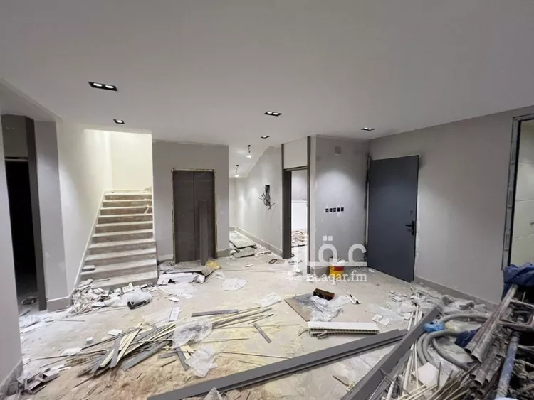 فيلا للبيع في شارع قلعة الحصن, حي العريجاء الغربي, مدينة الرياض, منطقة الرياض صورة 3