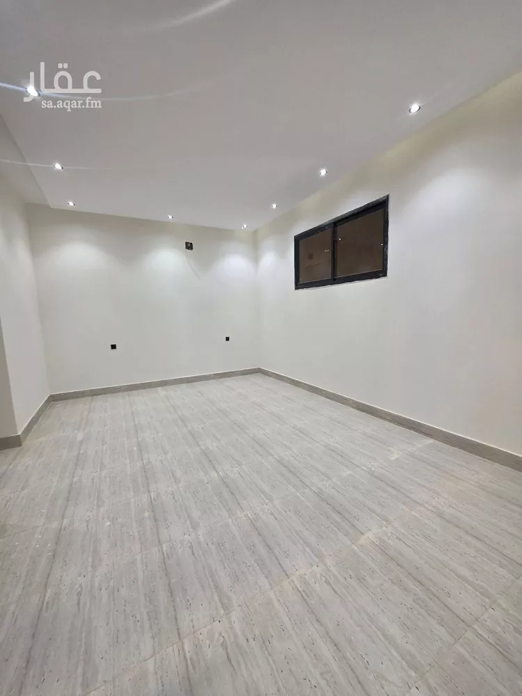 Villa for Sale in Riyadh Tuwaiq 14