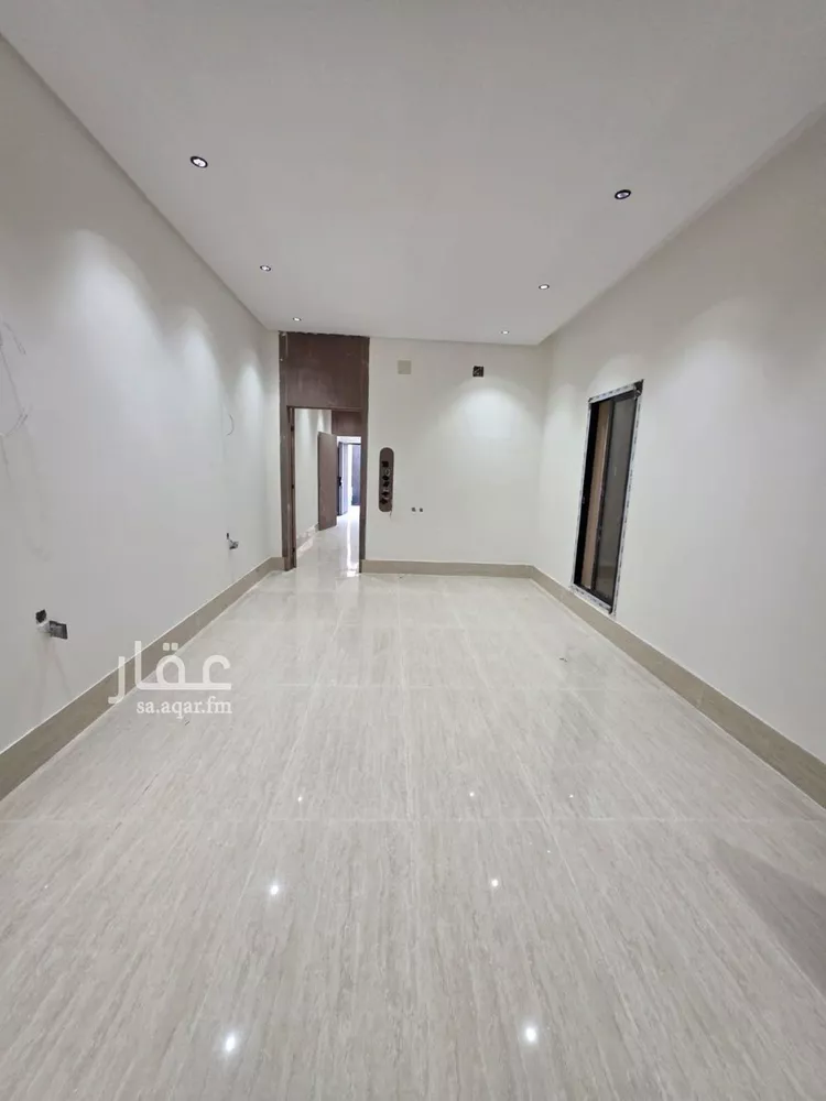 دور للبيع في شارع يحيى المفتي, حي طويق, مدينة الرياض, منطقة الرياض 14