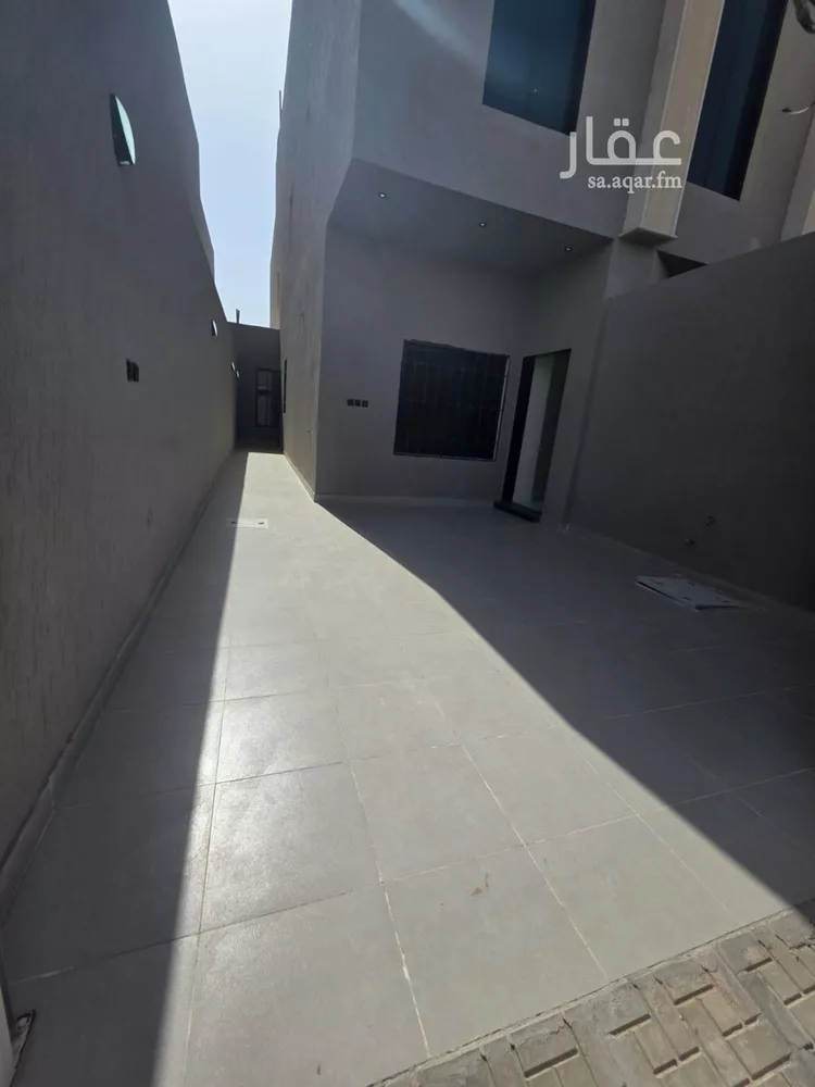 Floor for Sale in Riyadh Badr صورة 5