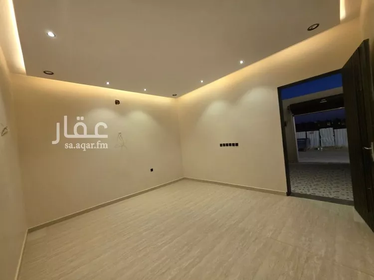 دور للبيع في شارع الزين, حي طويق, مدينة الرياض, منطقة الرياض 8