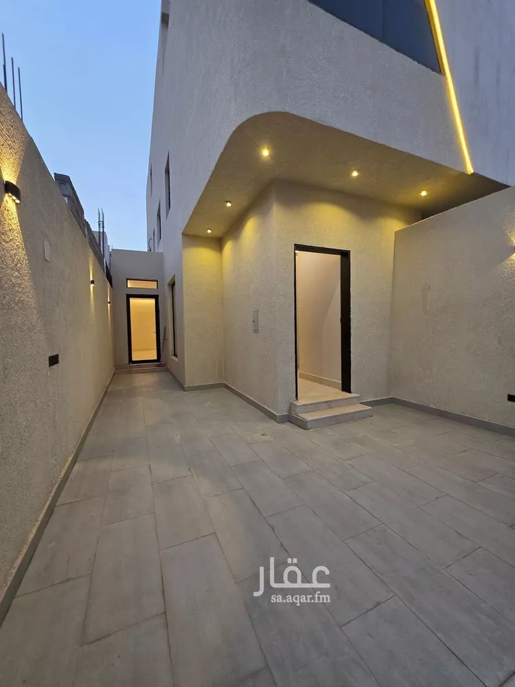 دور للبيع في شارع علي بن عبدالله النميري, حي ظهرة البديعة, مدينة الرياض, منطقة الرياض 10